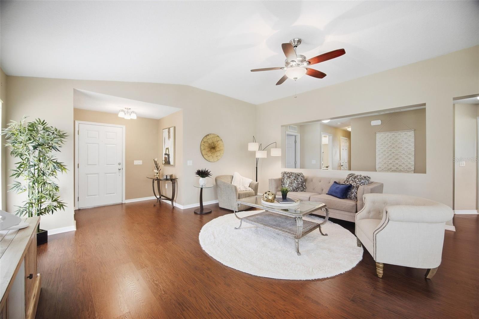 5249 Moon Shell Dr Property Photo 3