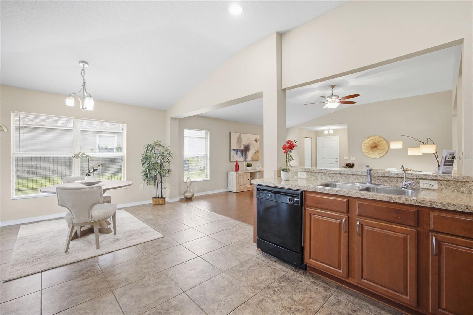 5249 Moon Shell Dr Property Photo 12