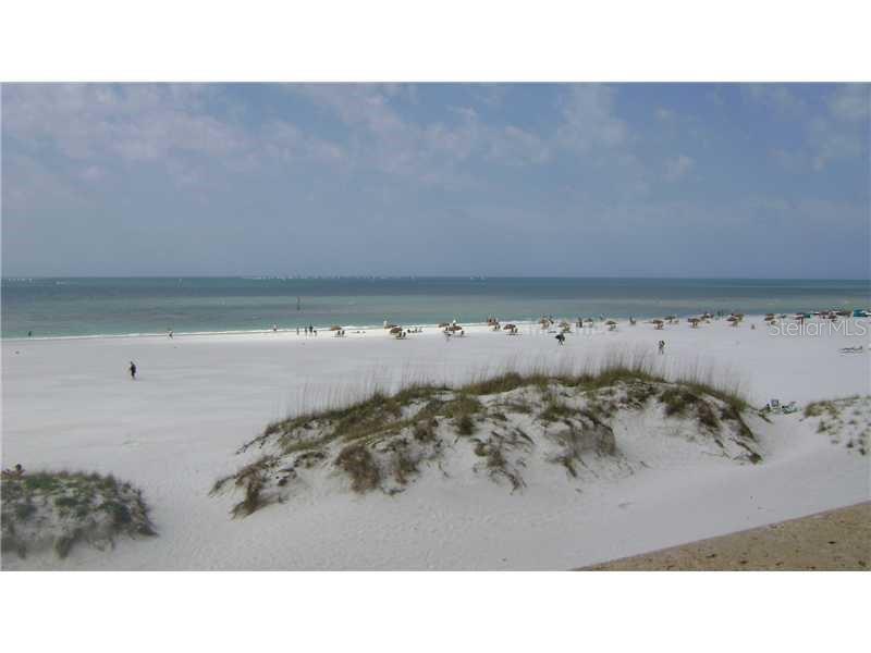 202 Sand Key Estates Dr Property Photo 4