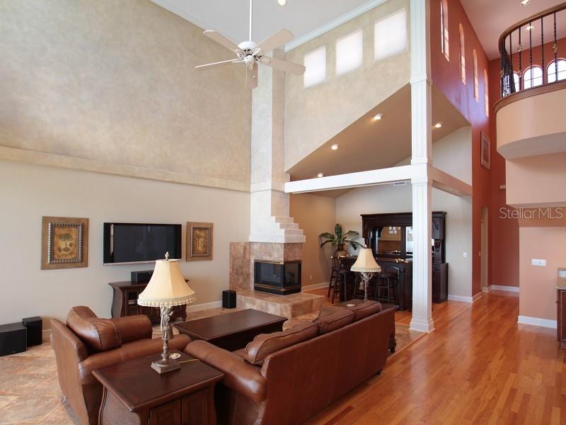 202 Sand Key Estates Dr Property Photo 7