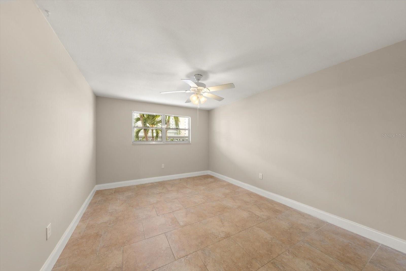6025 Shore Blvd S #107 Property Photo 20