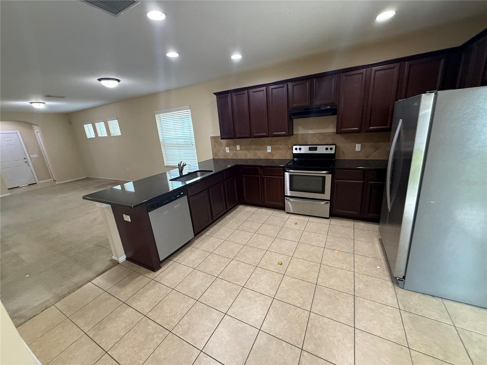 12669 Belcroft Dr Property Photo 6