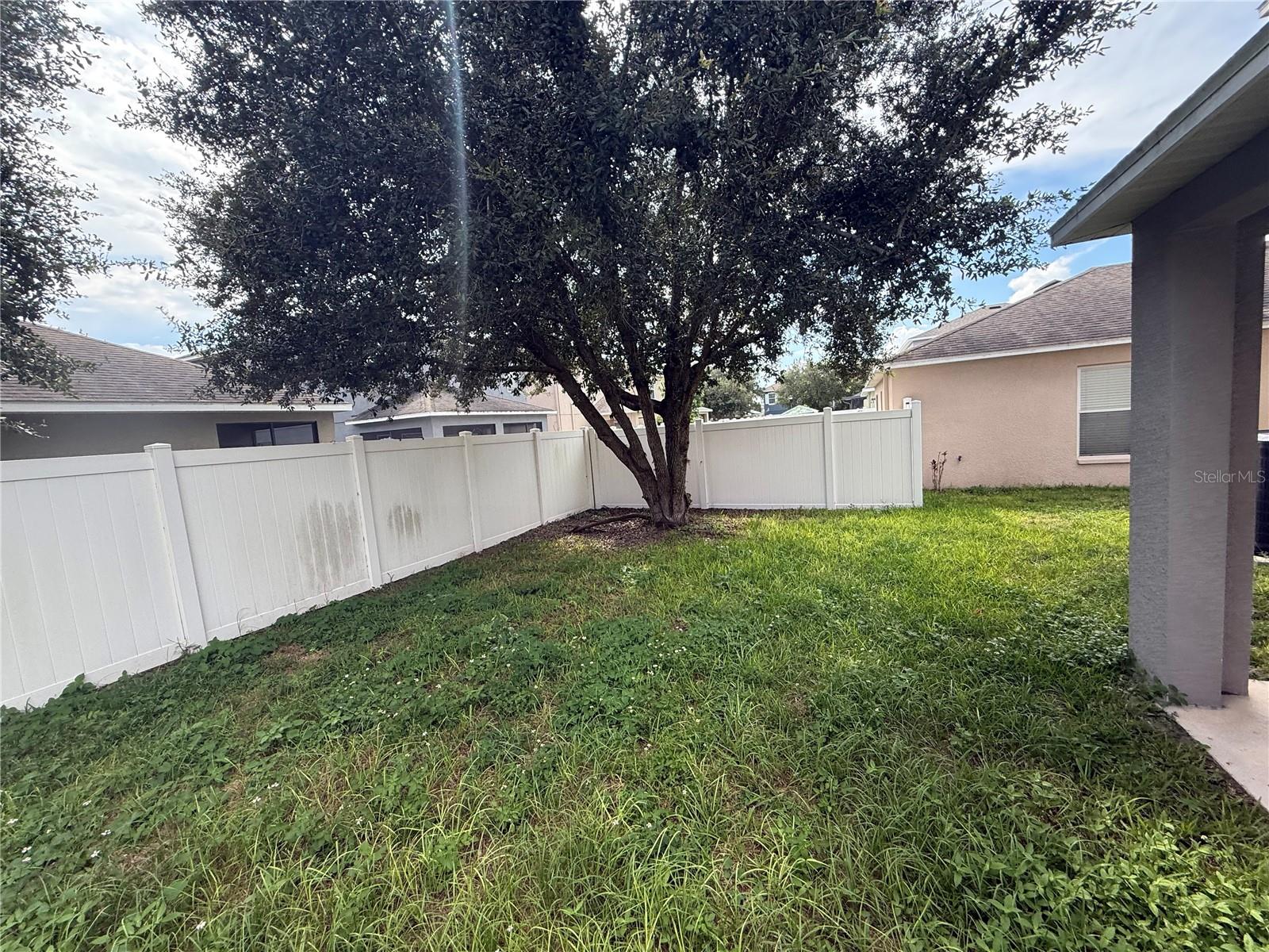 12669 Belcroft Dr Property Photo 22