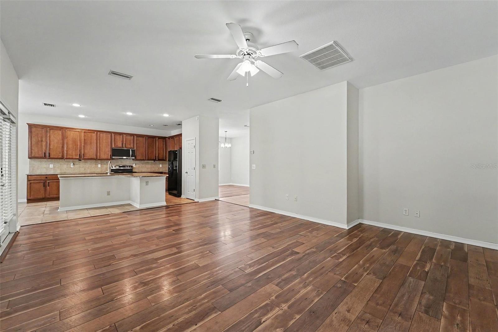 4507 Fieldview Cir Property Photo 11