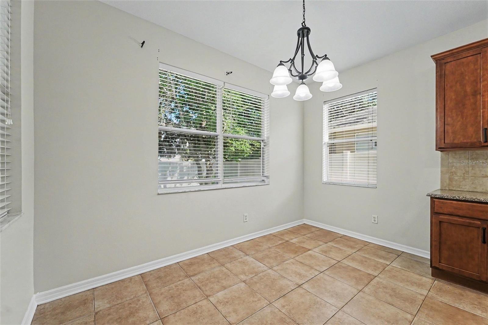 4507 Fieldview Cir Property Photo 18