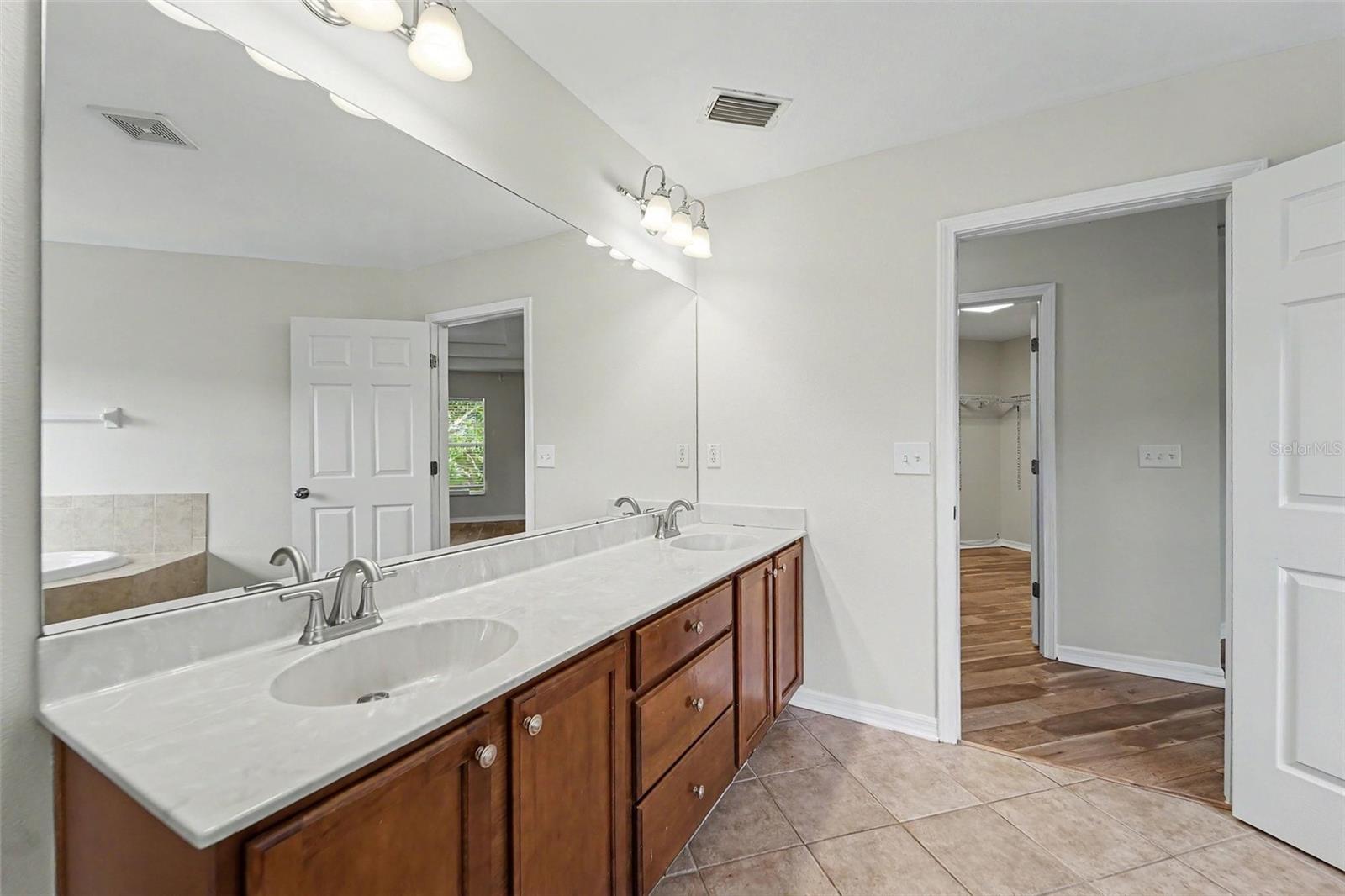 4507 Fieldview Cir Property Photo 25