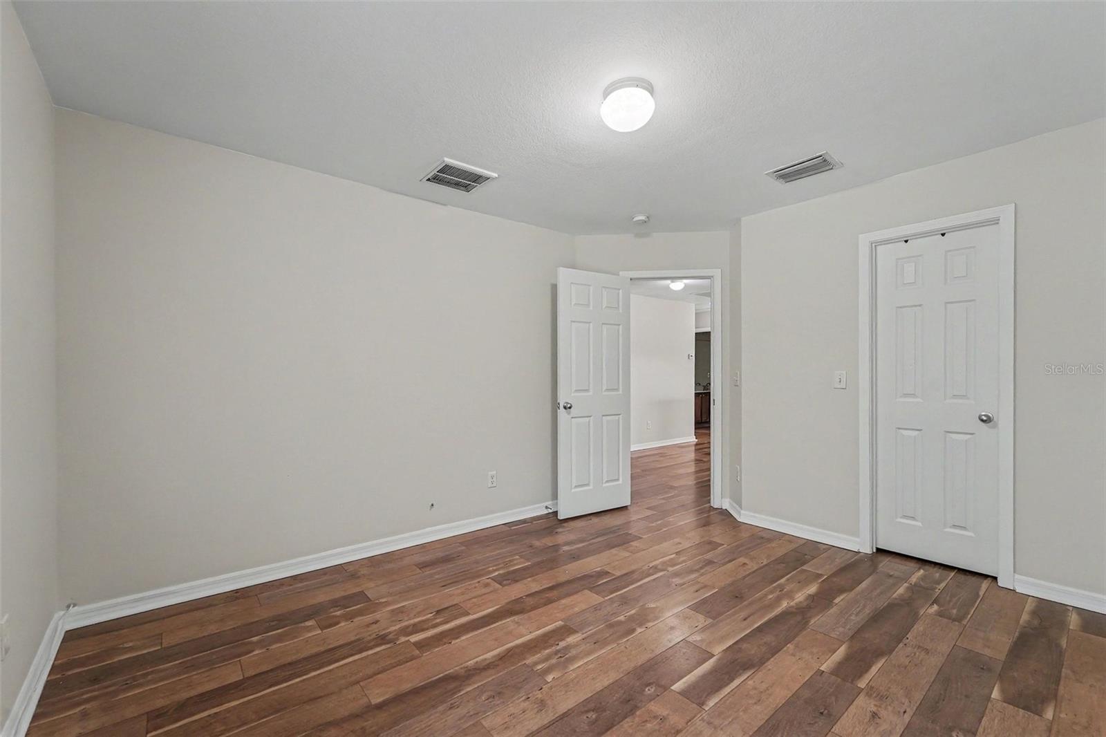 4507 Fieldview Cir Property Photo 28