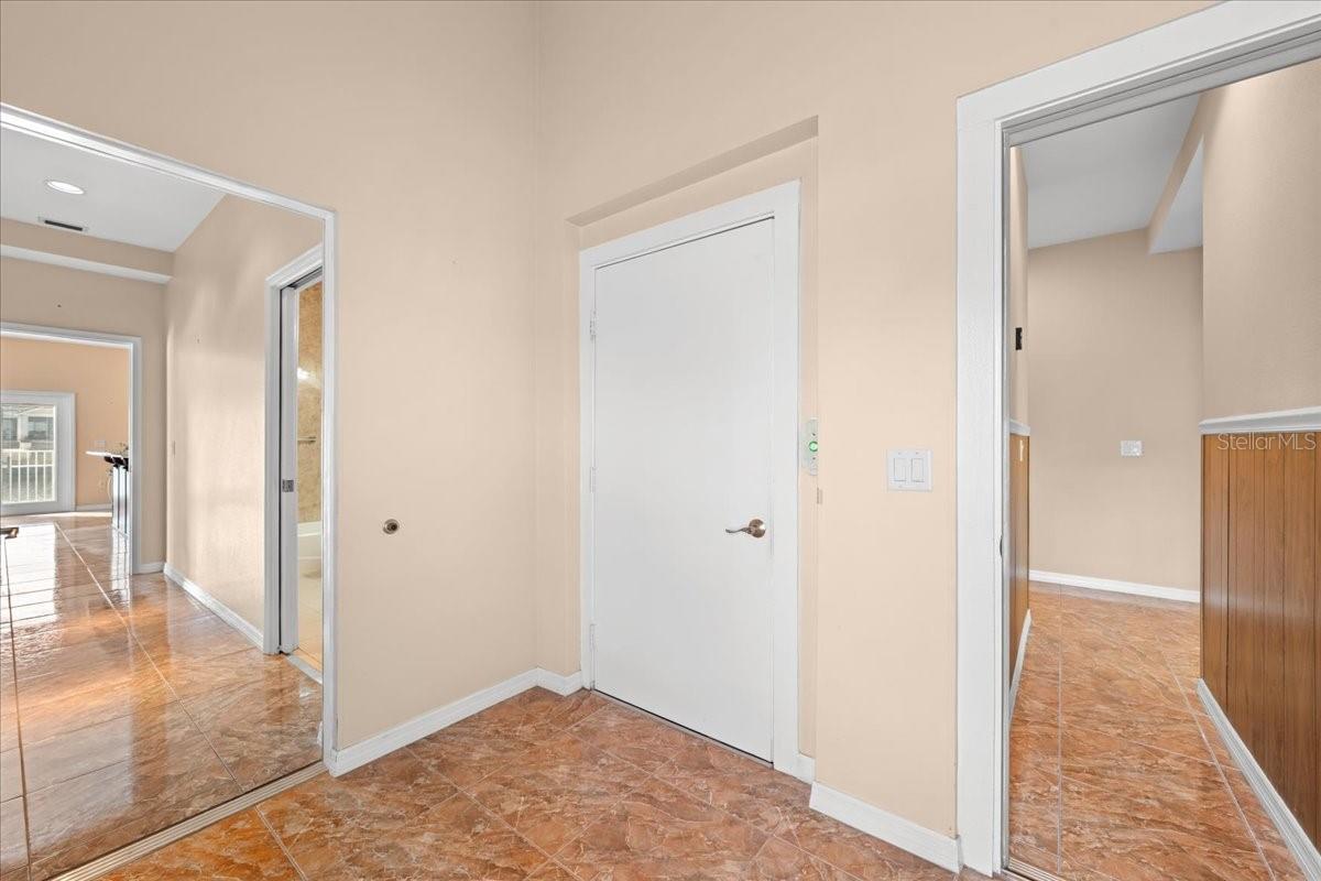 5501 Clipper Ct Property Photo 61