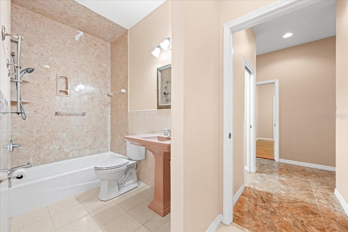5501 Clipper Ct Property Photo 62