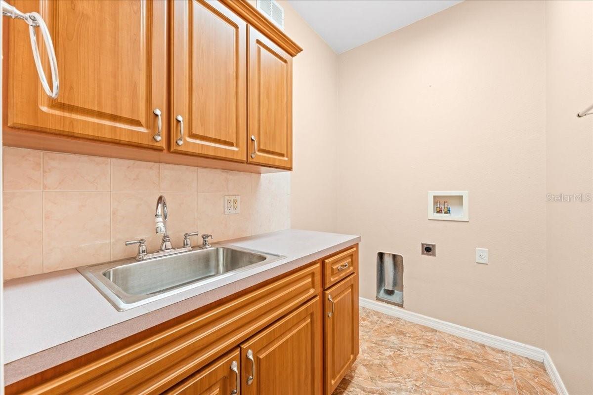 5501 Clipper Ct Property Photo 67