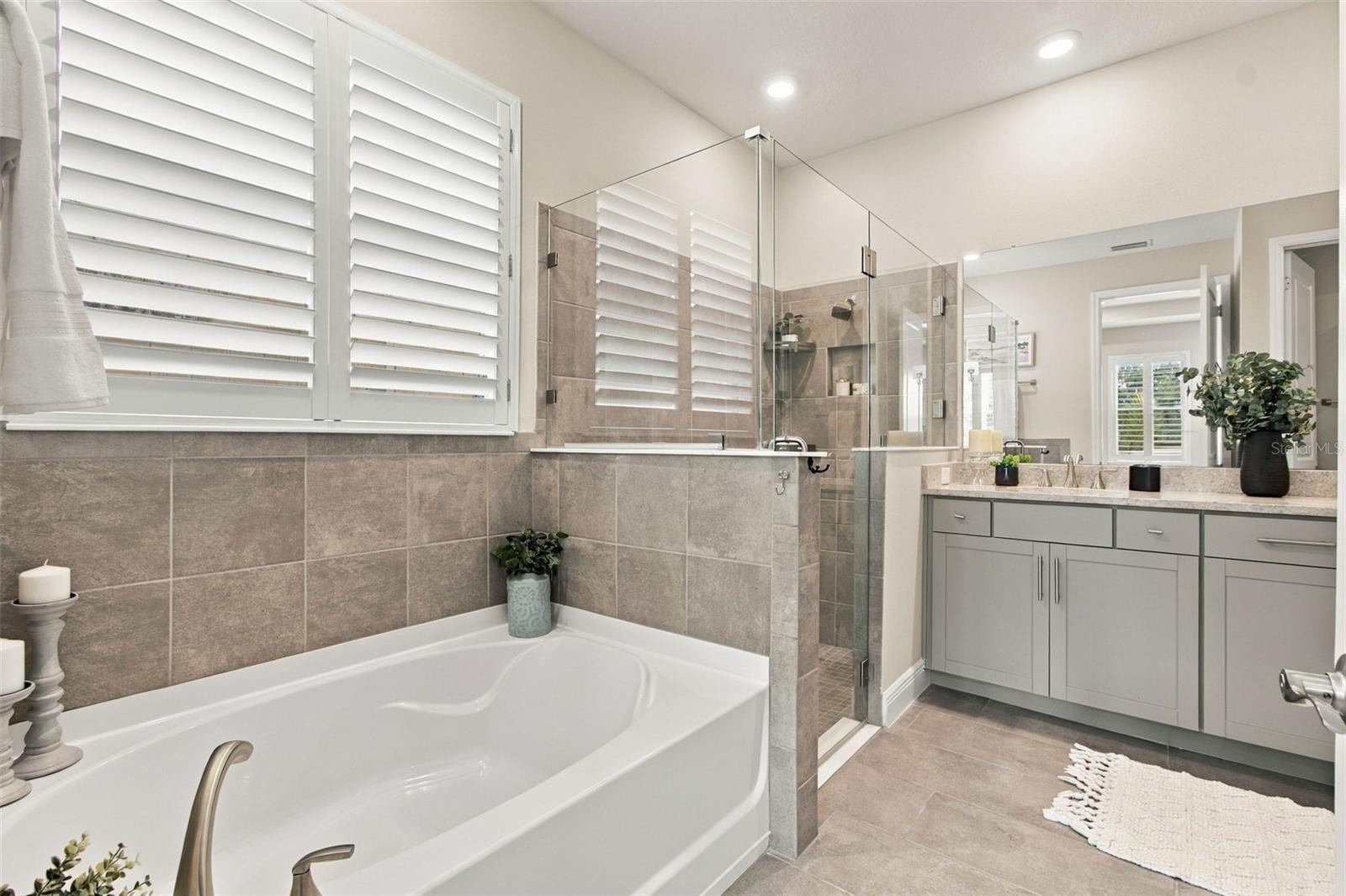 23182 Scaglione Dr Property Photo 56