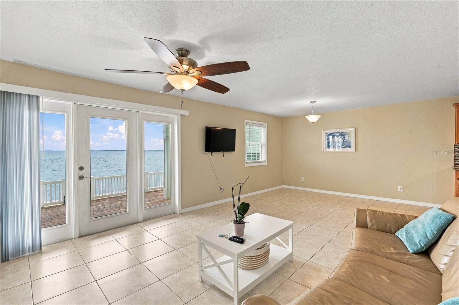 5118 Coquina Key Dr Se #b Property Photo 3