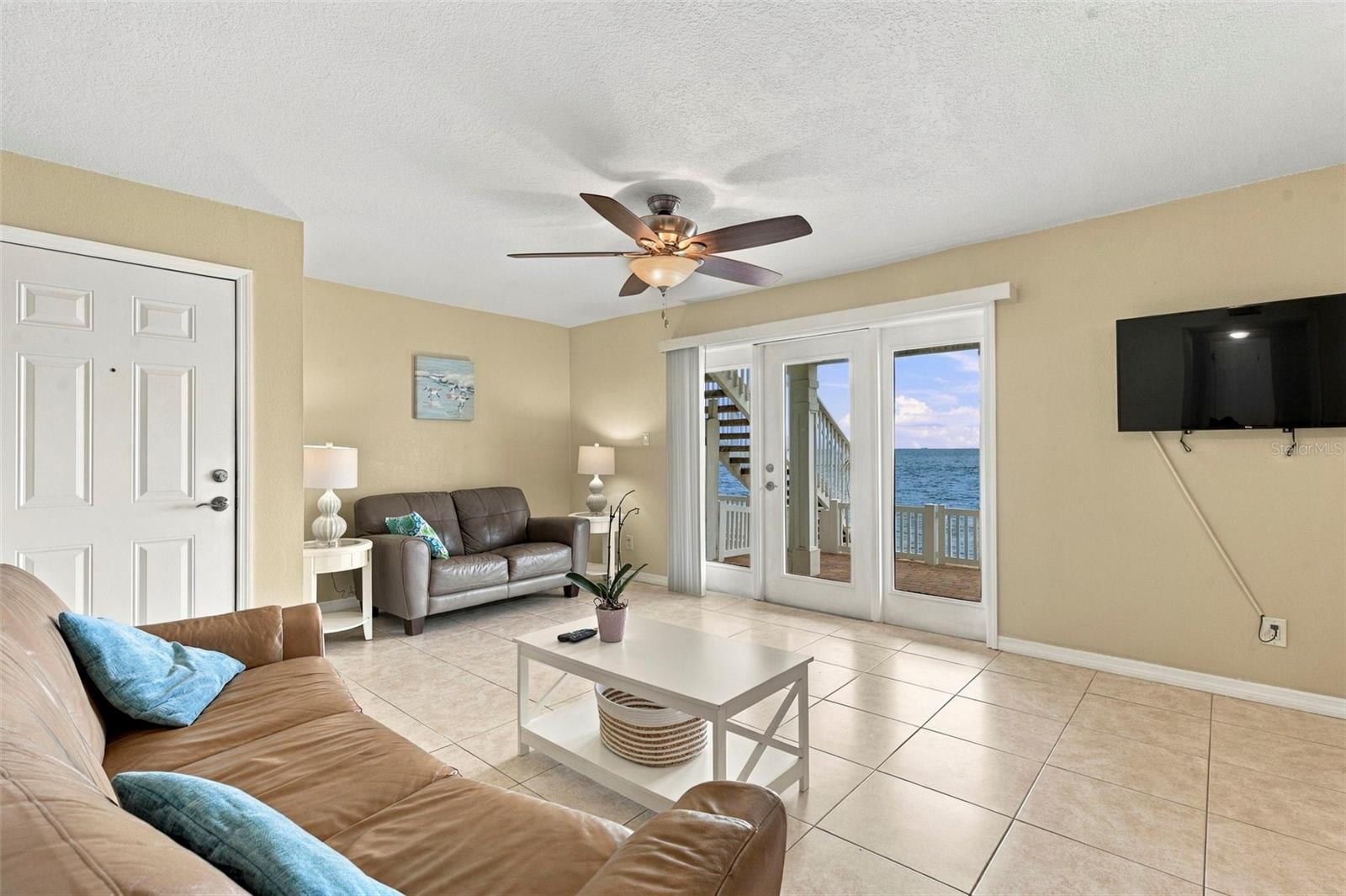 5118 Coquina Key Dr Se #b Property Photo 4