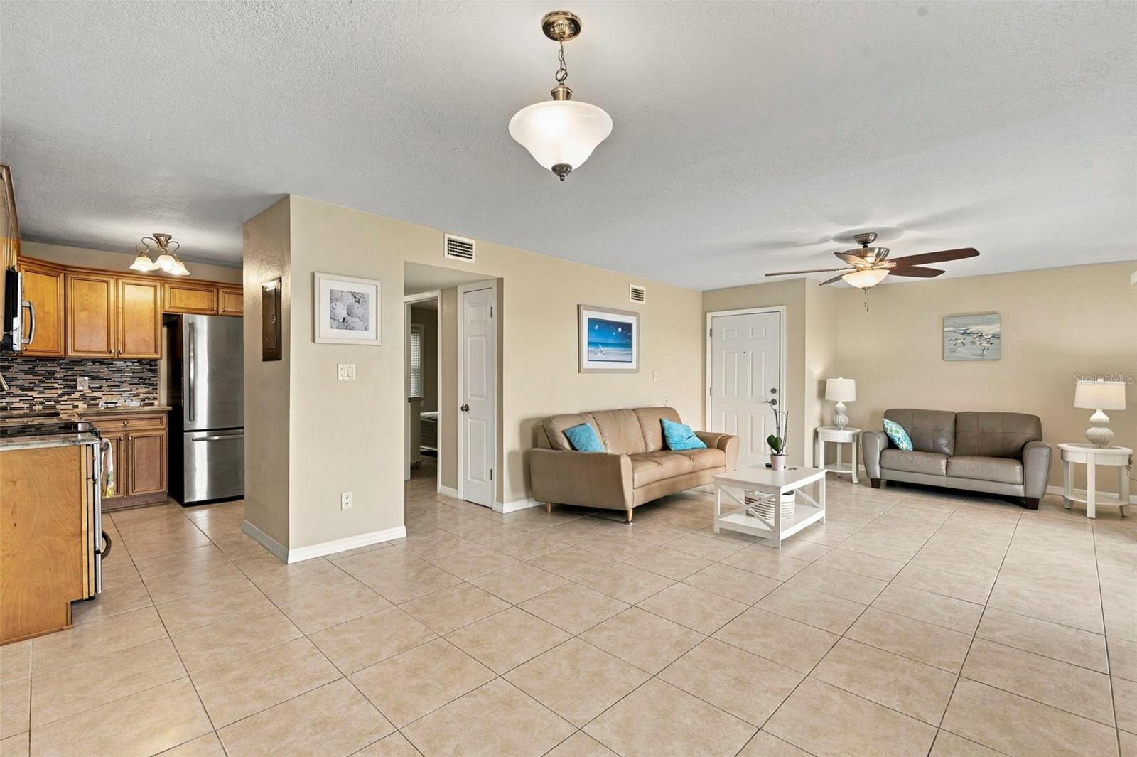 5118 Coquina Key Dr Se #b Property Photo 5