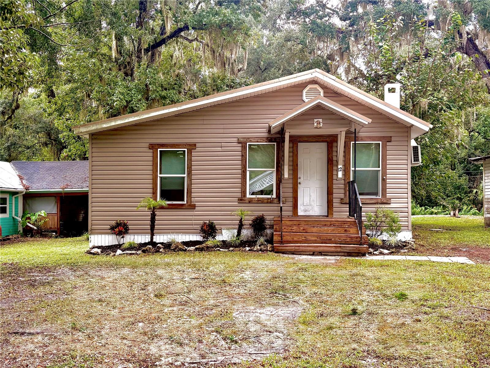 12 61st St Property Photo 1