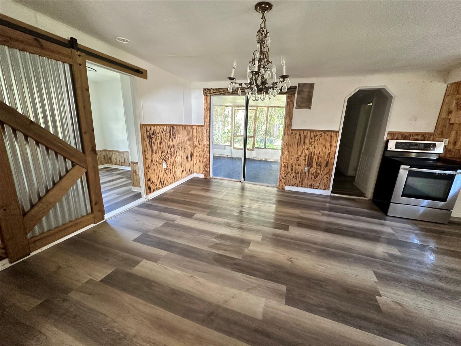 12 61st St Property Photo 14