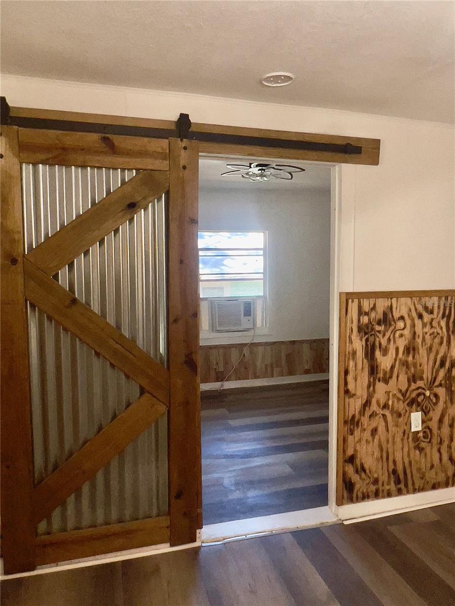 12 61st St Property Photo 15