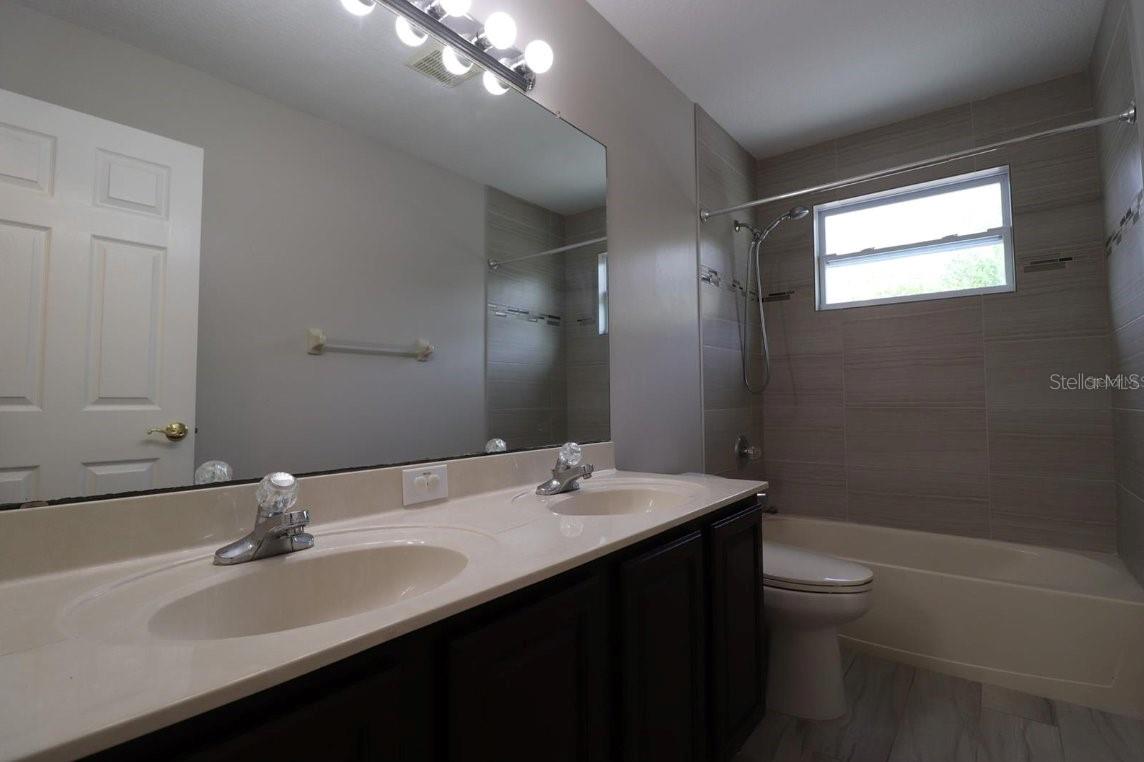 27709 Kirkwood Cir Property Photo 23