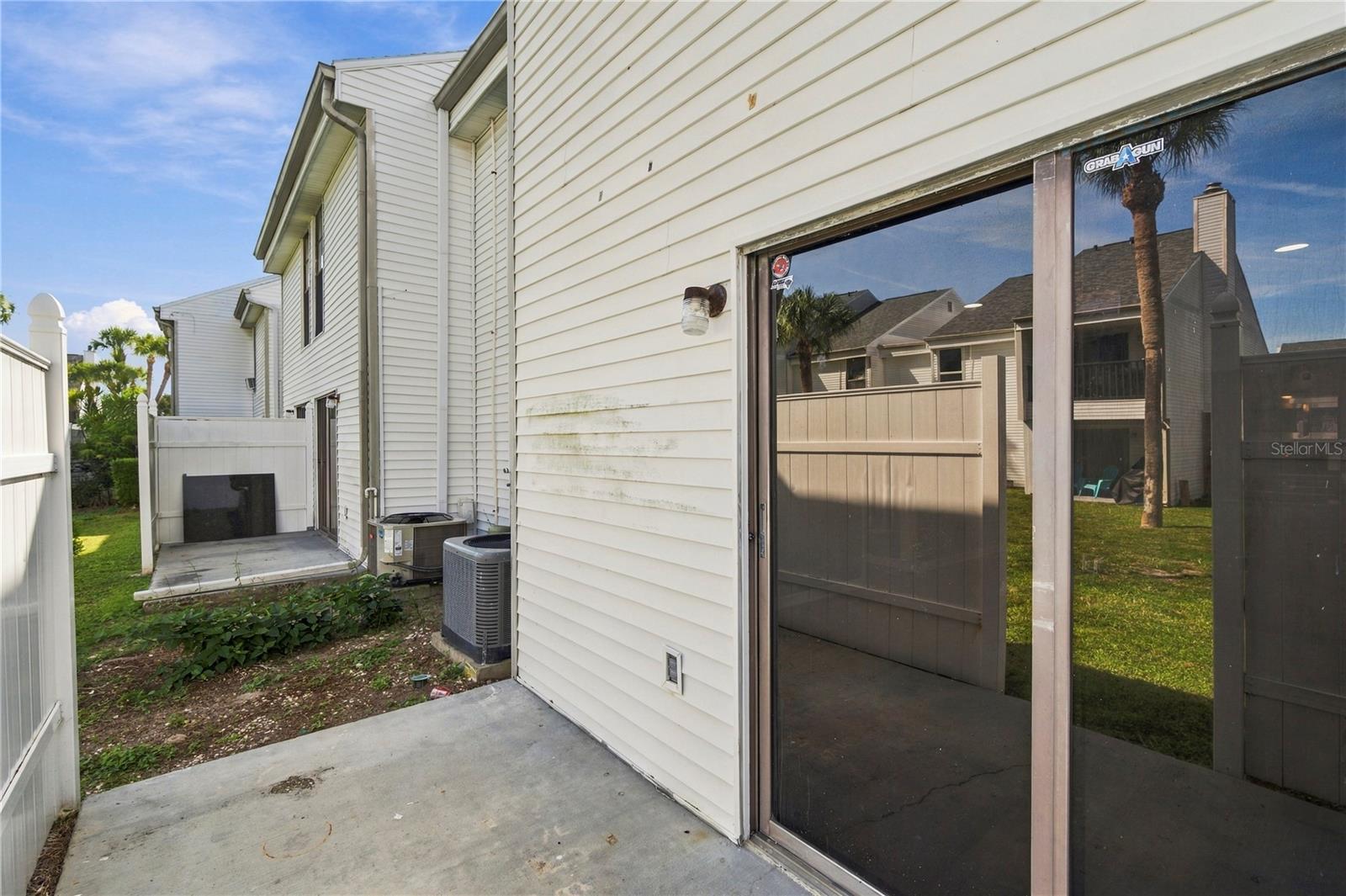 738 Haven Pl Property Photo 16