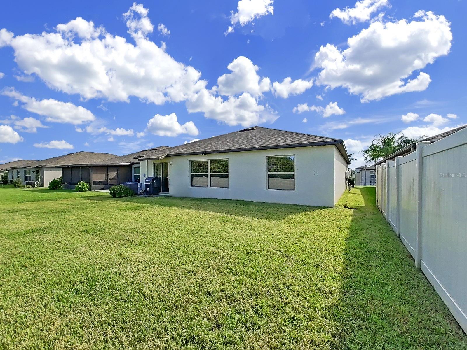 5037 White Chicory Dr Property Photo 32