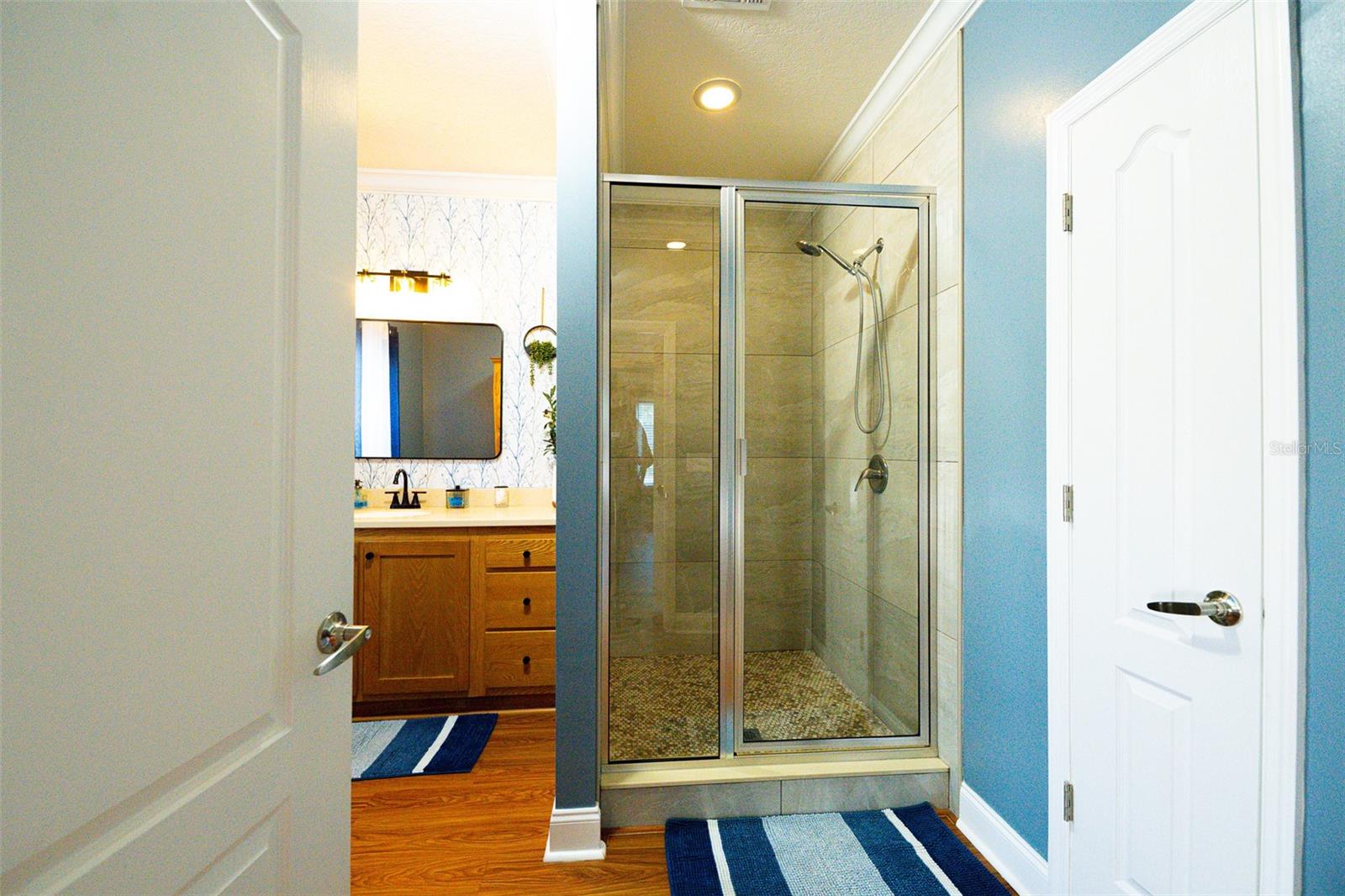 7247 Arbordale Dr Property Photo 23