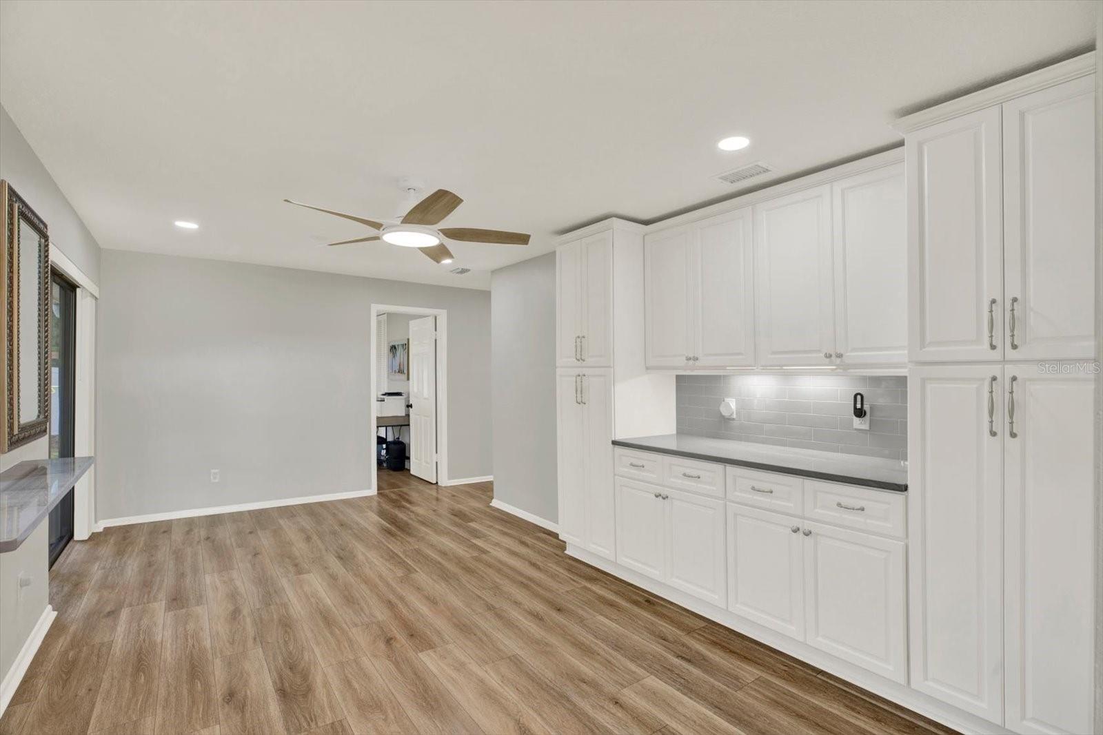 1820 Northwood Dr Property Photo 13