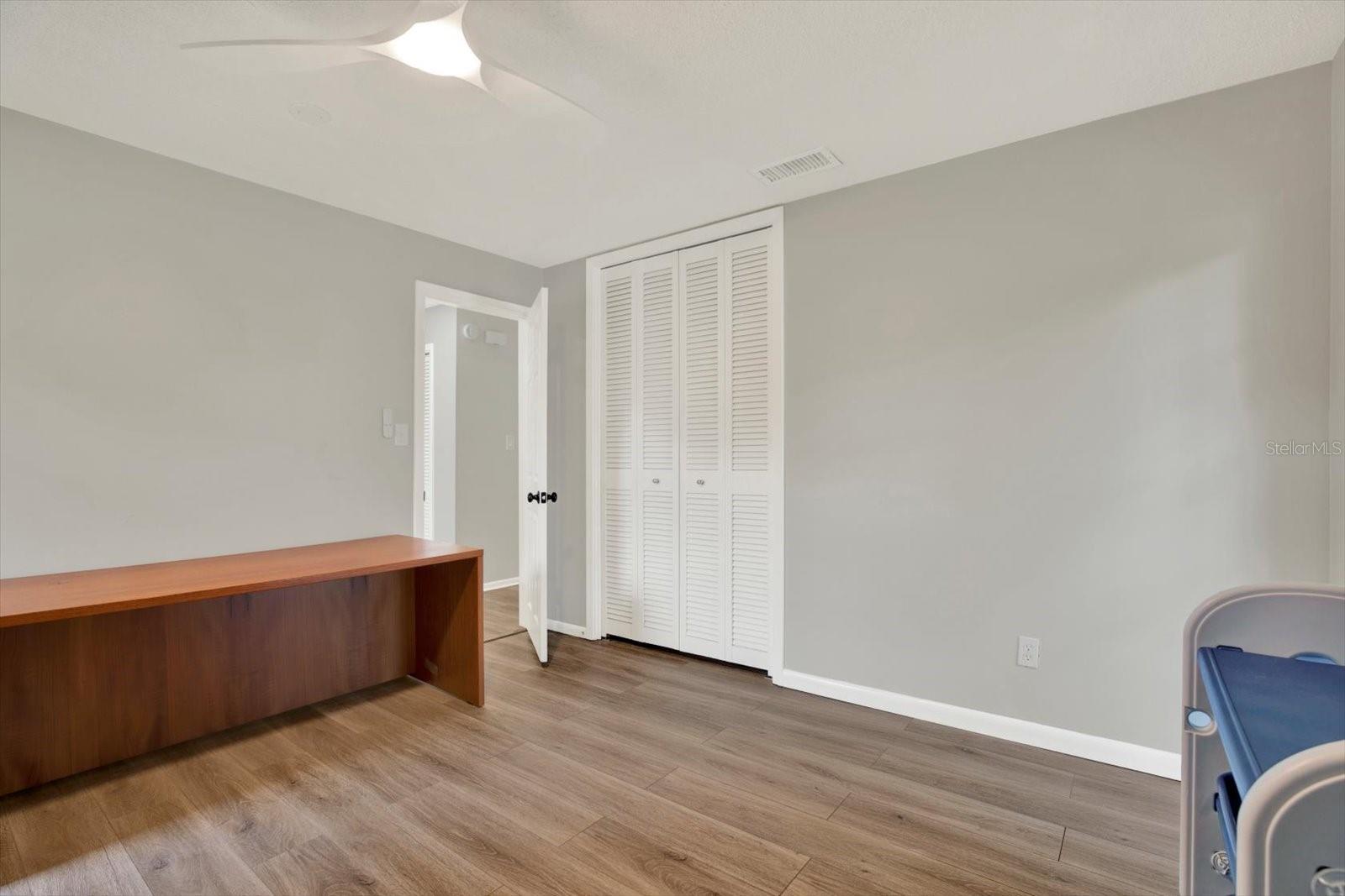 1820 Northwood Dr Property Photo 28
