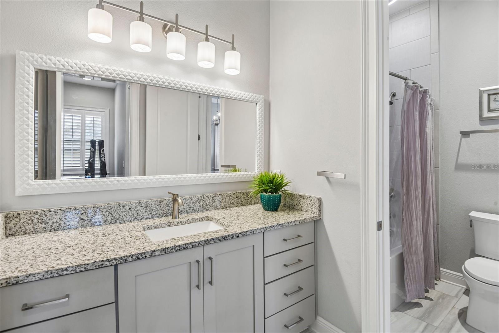 4202 W Tacon St Property Photo 28