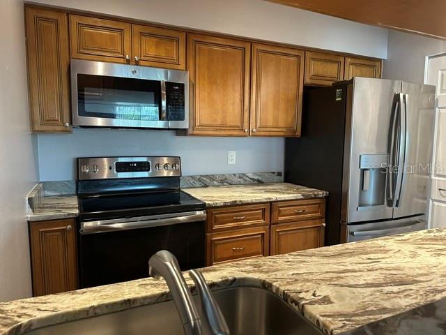 2597 Countryside Blvd #211 Property Photo 9