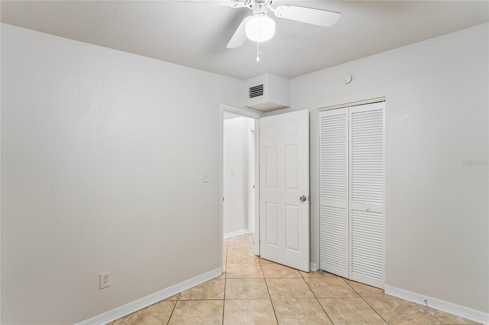 6819 Tuttle St Property Photo 10