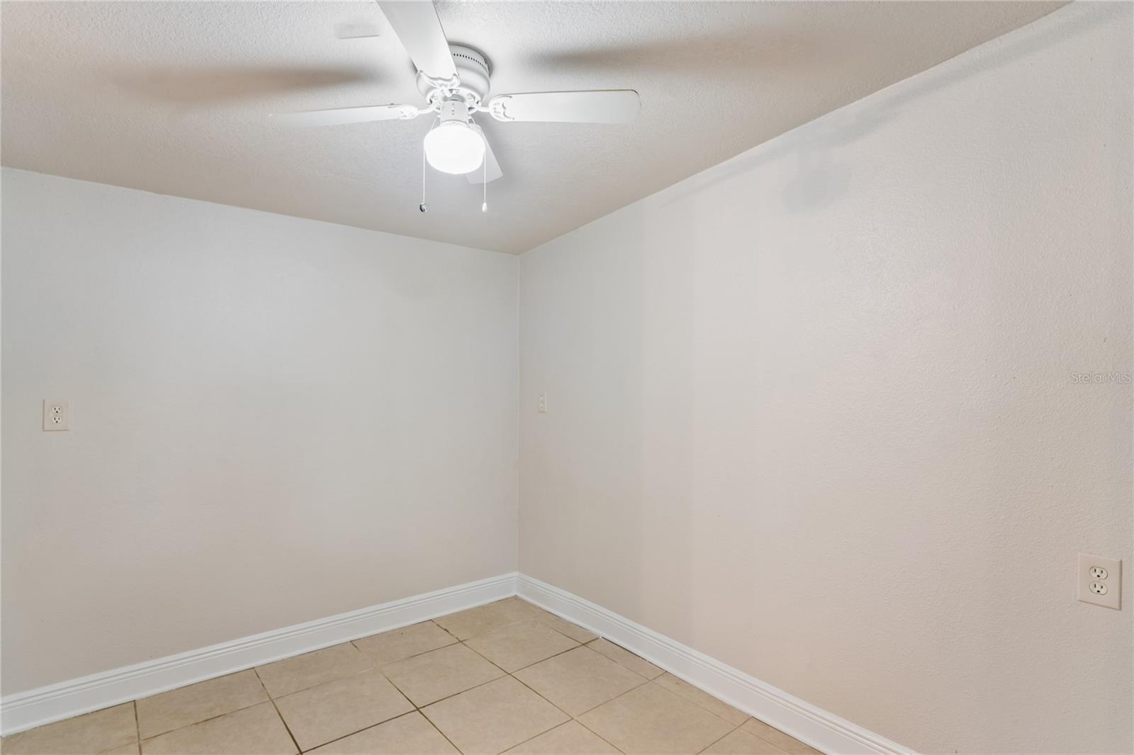 6819 Tuttle St Property Photo 11
