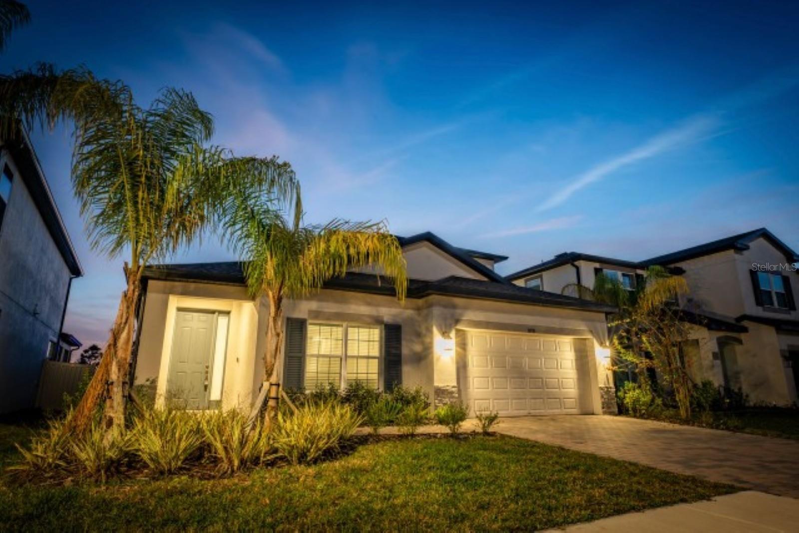 10715 New Morning Dr Property Photo 3