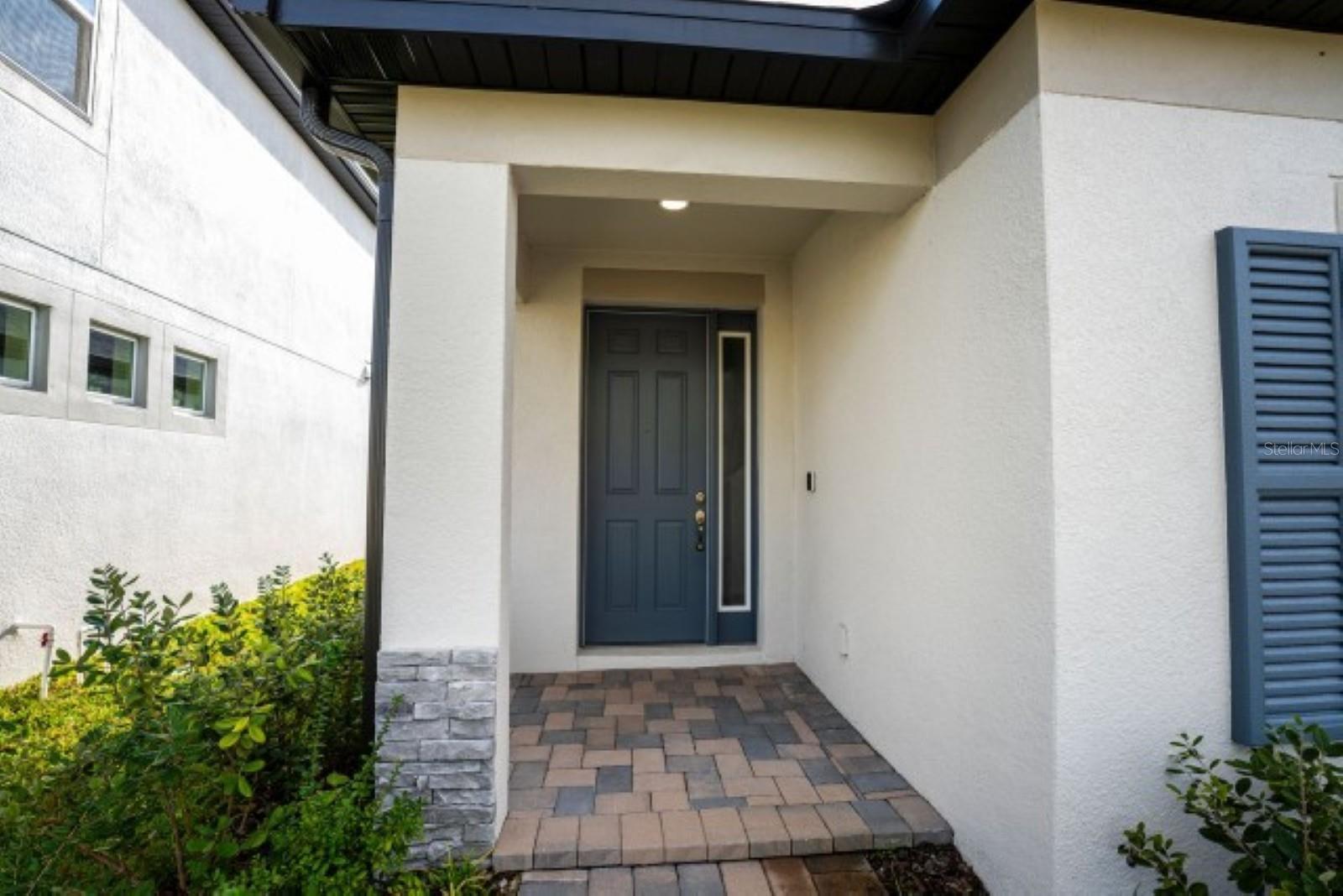 10715 New Morning Dr Property Photo 5