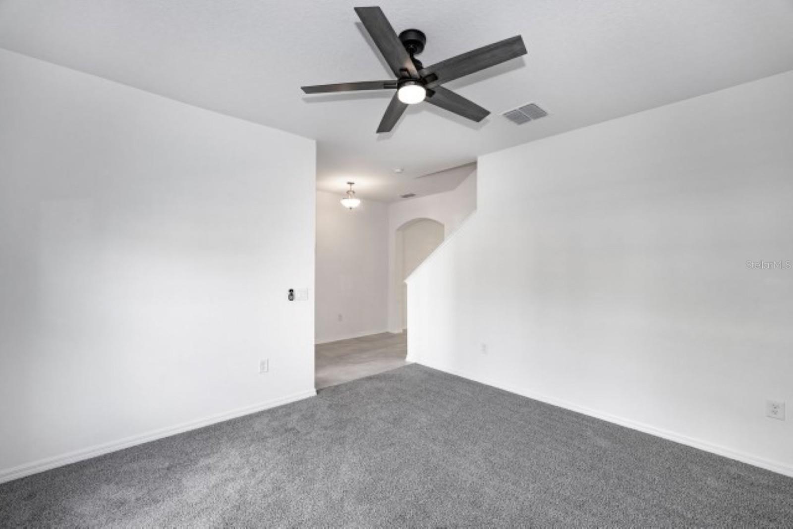 10715 New Morning Dr Property Photo 7