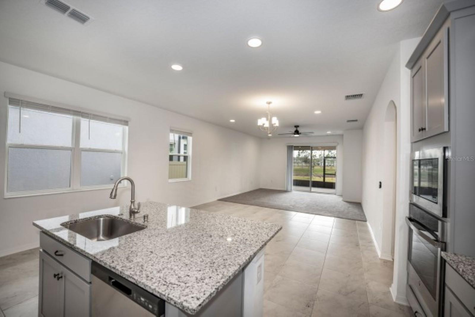 10715 New Morning Dr Property Photo 9