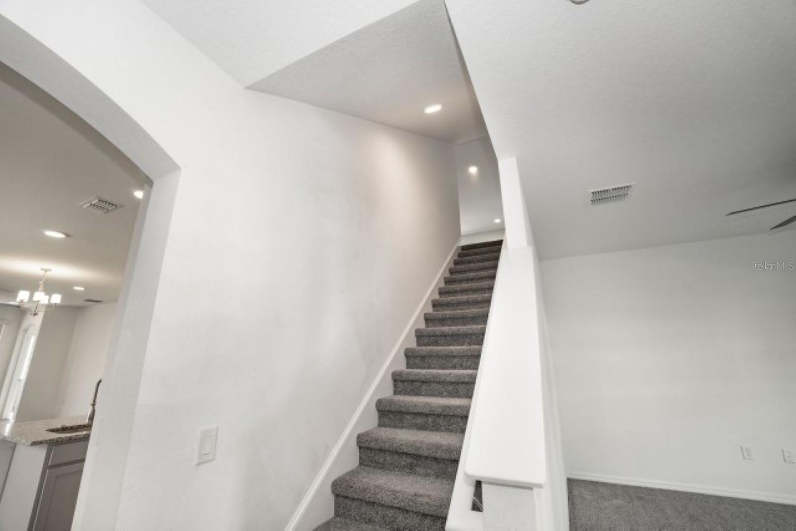 10715 New Morning Dr Property Photo 21
