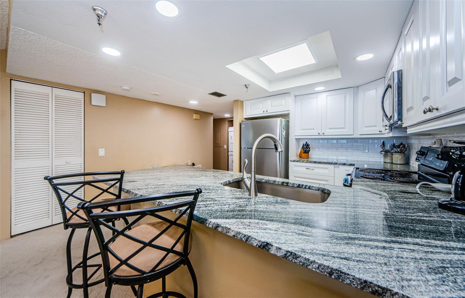 6035 Sea Ranch Dr #201 Property Photo 16