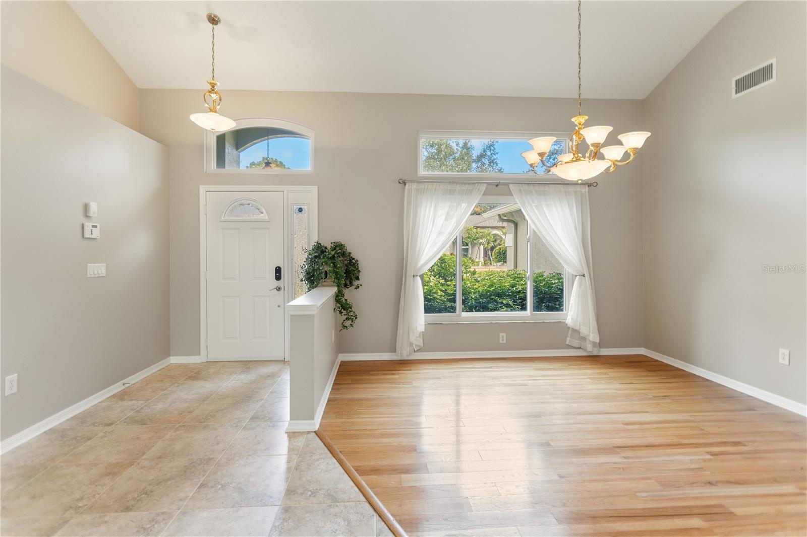 28402 Openfield Loop Property Photo 9