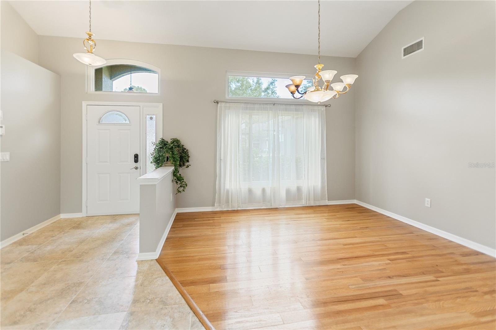 28402 Openfield Loop Property Photo 12