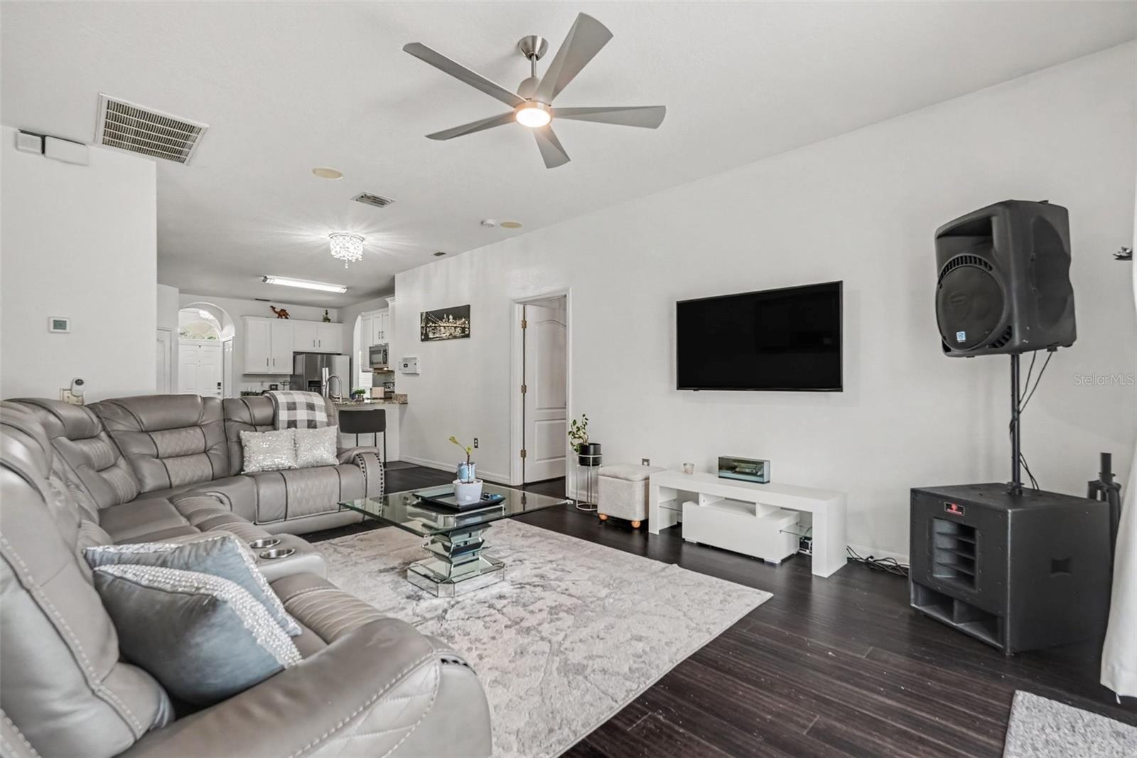 4304 Tarkington Drive Property Photo 11