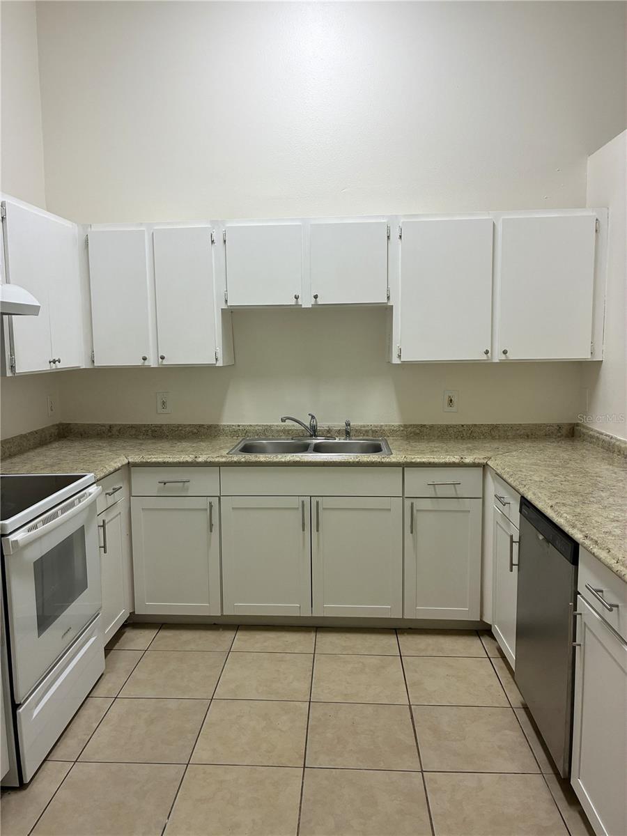3614 Machado St Property Photo 4