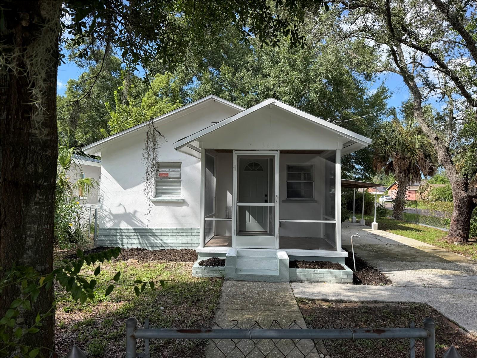 3636 E NORTH BAY ST Property Photo 1
