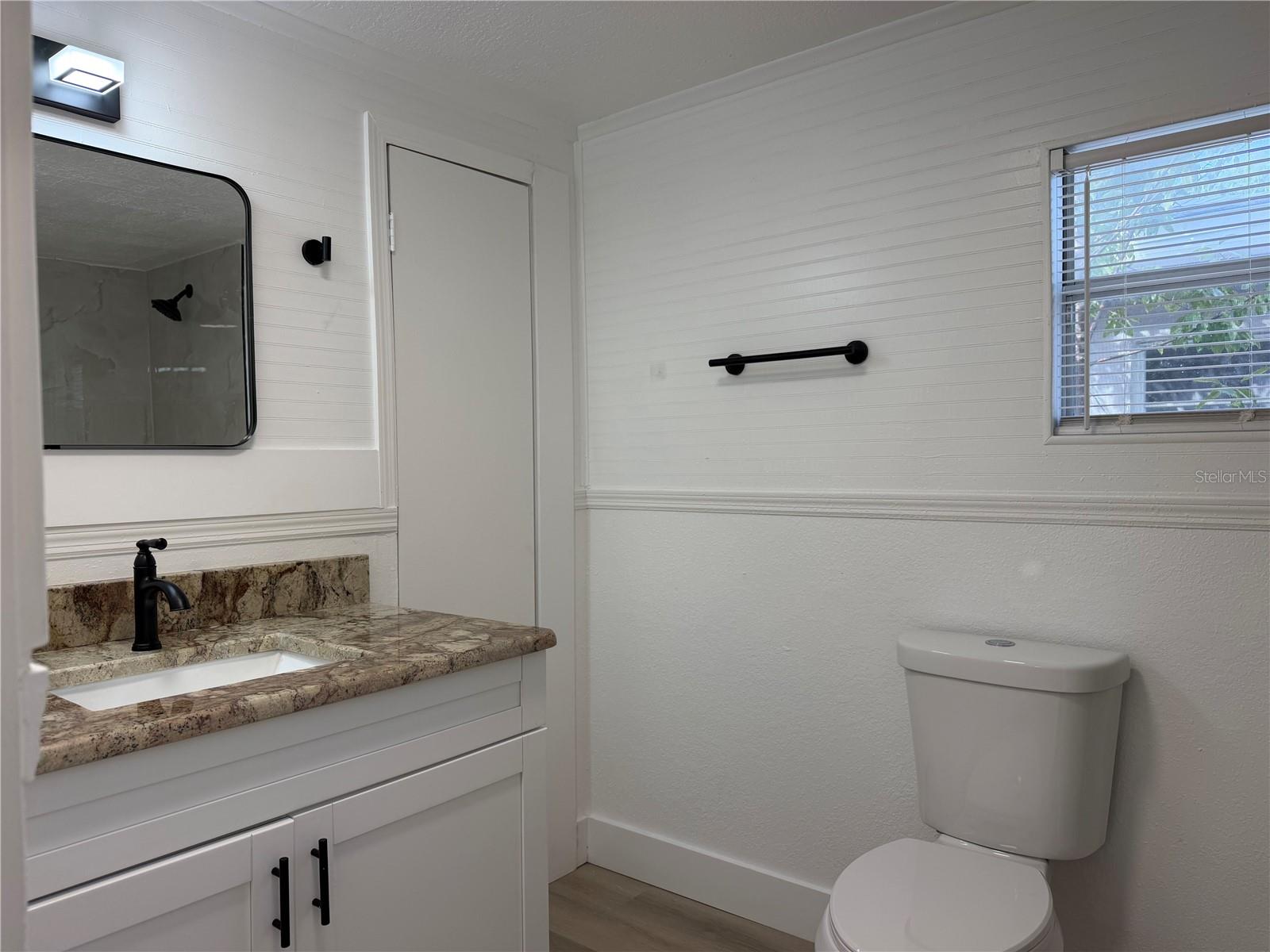 3636 E North Bay St Property Photo 10