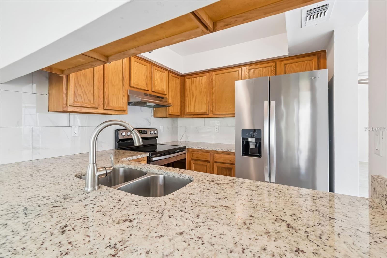 5182 Sunridge Palms Dr #5182 Property Photo 38