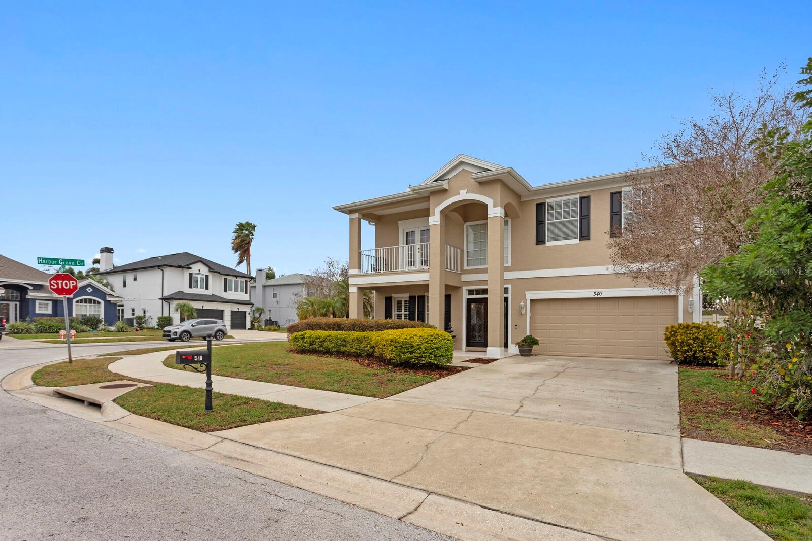 540 Harbor Grove Cir Property Photo 3