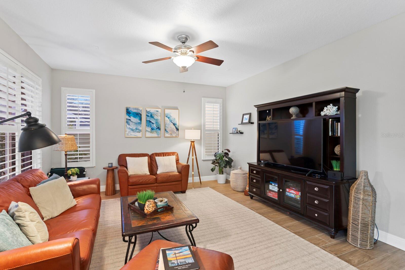 540 Harbor Grove Cir Property Photo 17