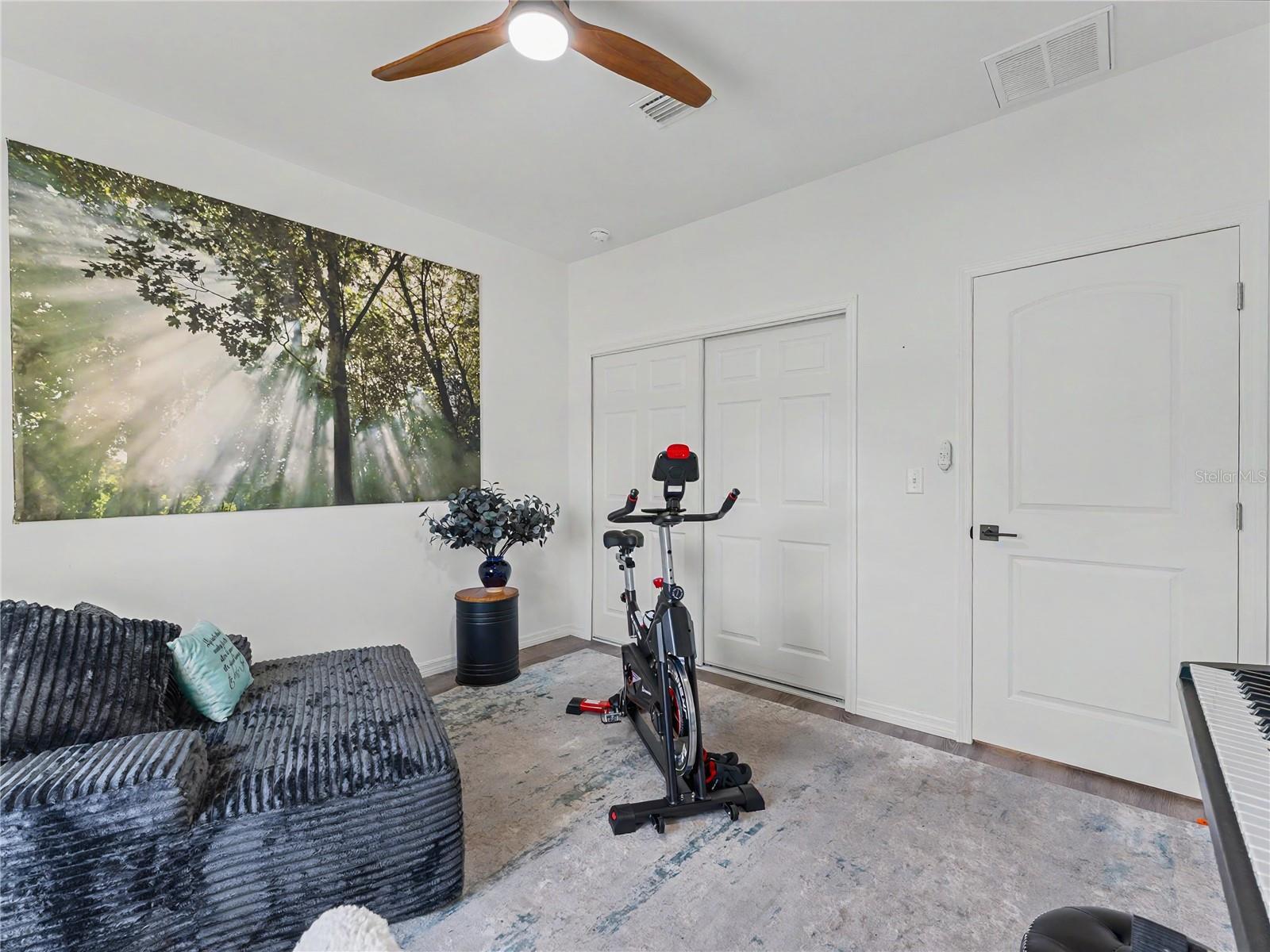 9397 Northcliffe Blvd Property Photo 36