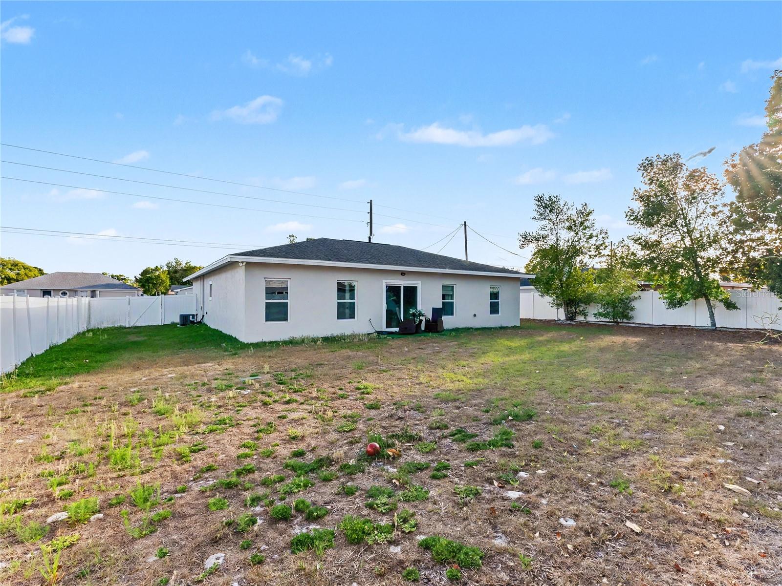 9397 Northcliffe Blvd Property Photo 45