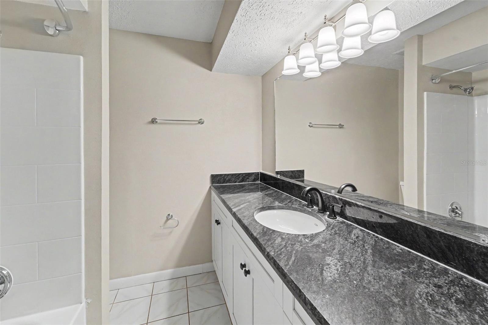 8807 Wellesly Ct Property Photo 18