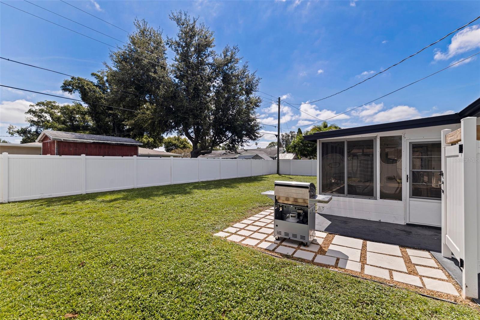4333 61st Ln N Property Photo 27